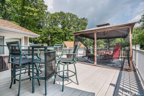 22 Ludwig Road Ellington CT 06029