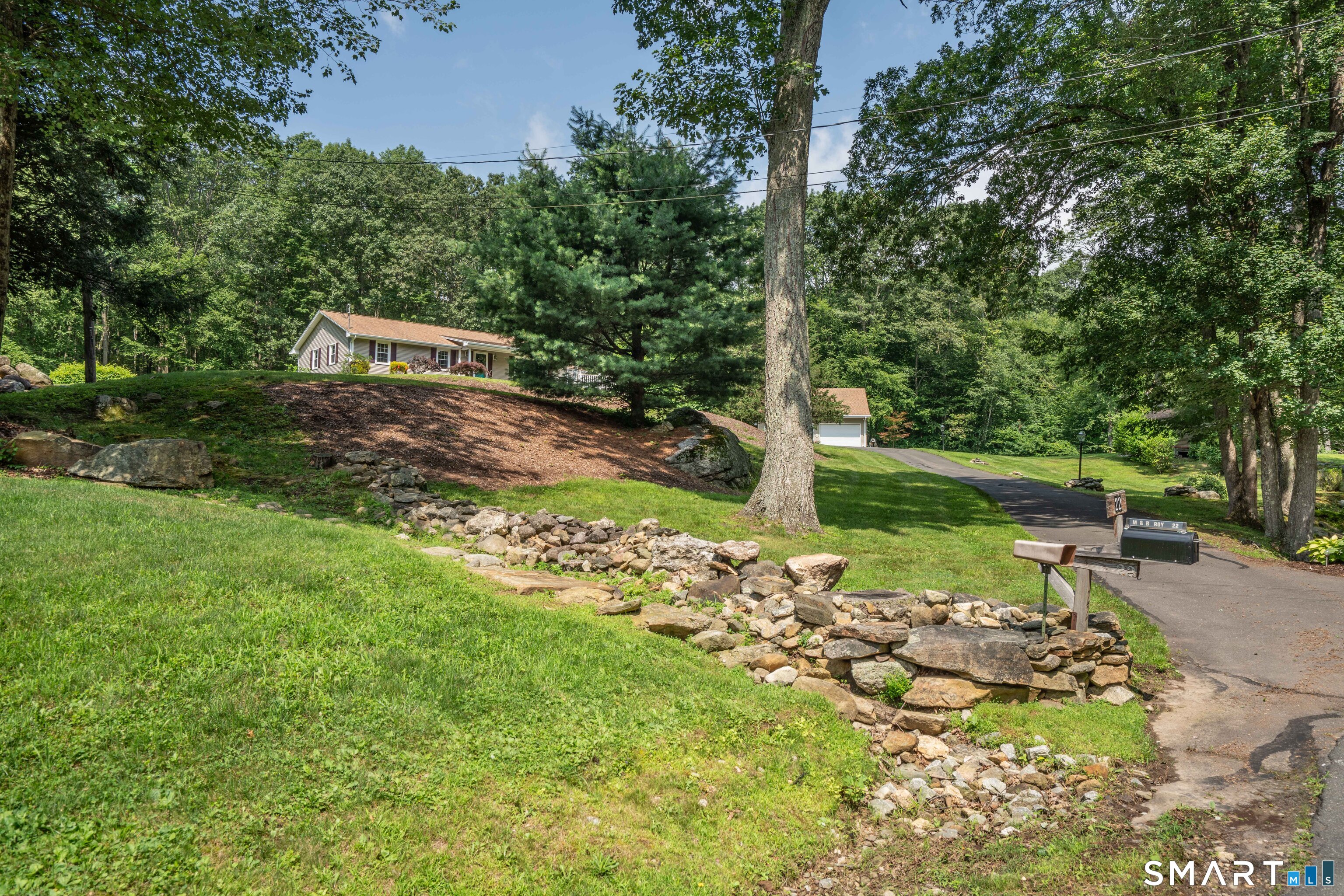 22 Ludwig Road Ellington CT 06029