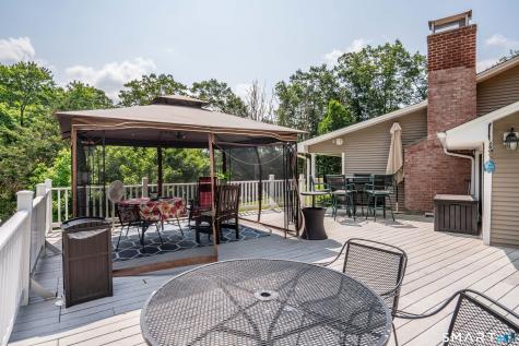 22 Ludwig Road Ellington CT 06029