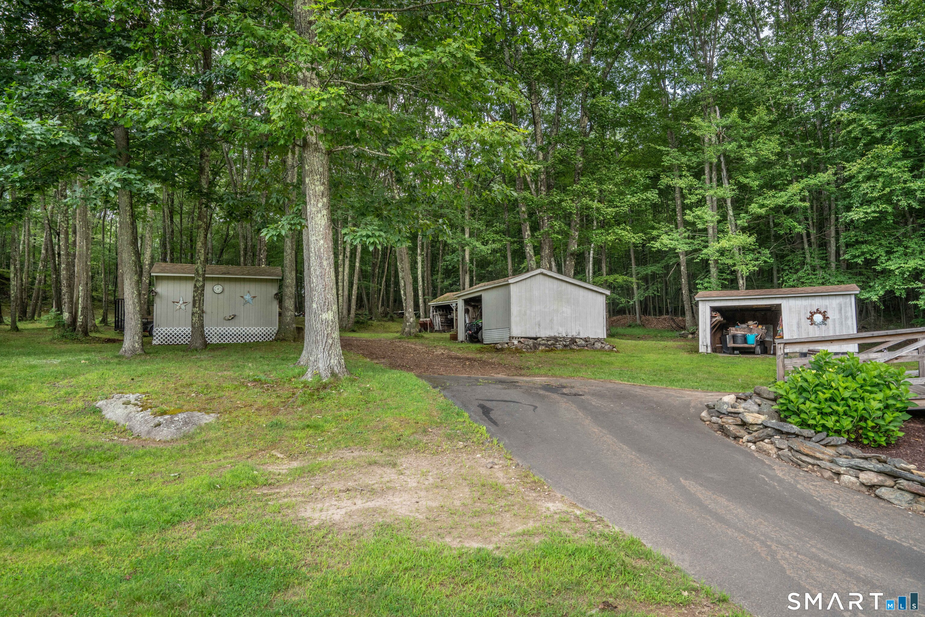 22 Ludwig Road Ellington CT 06029