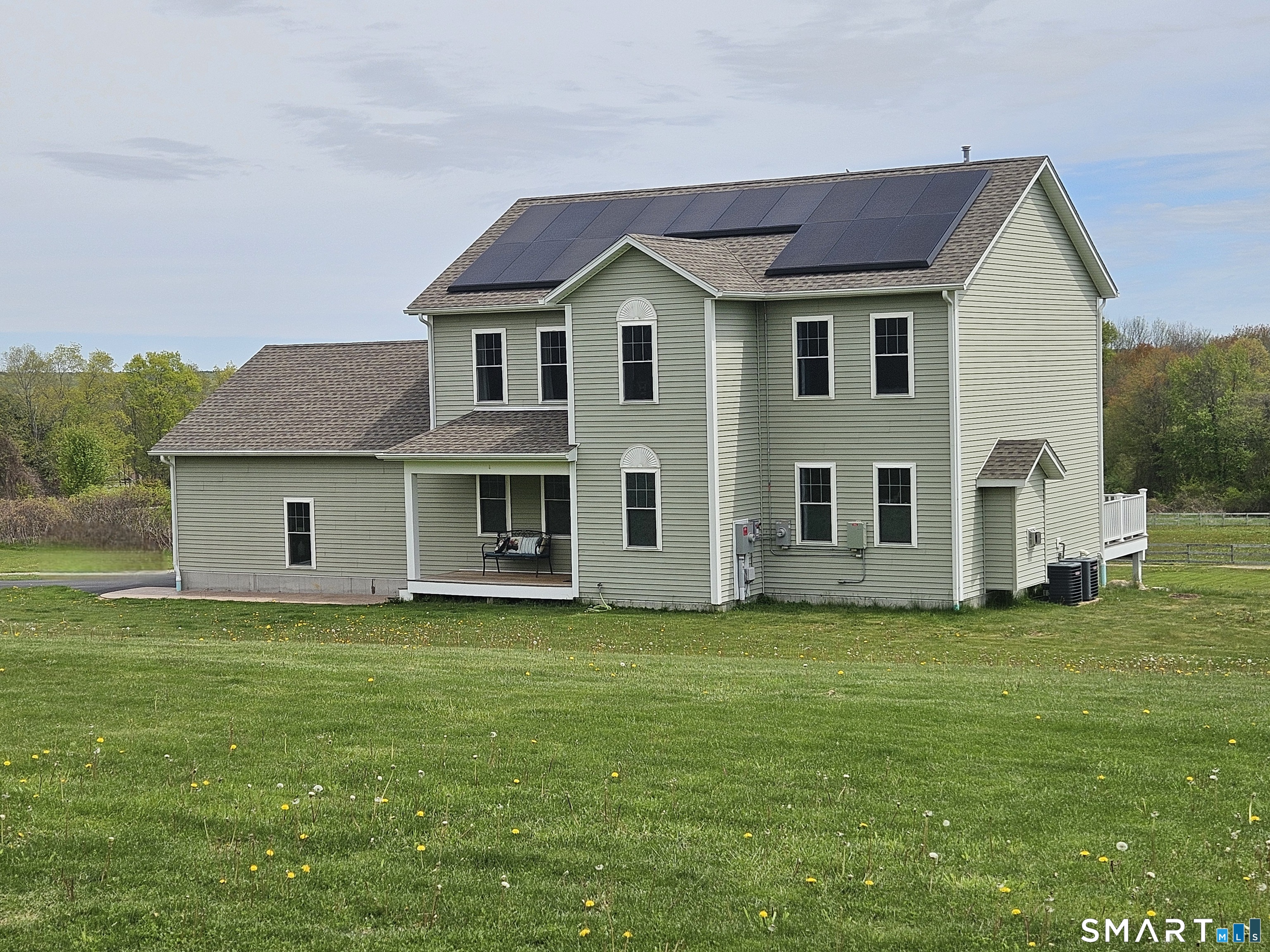 2 Legacy Drive Sterling CT 06377
