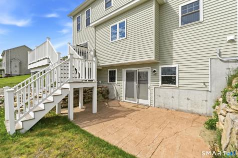 2 Legacy Drive Sterling CT 06377