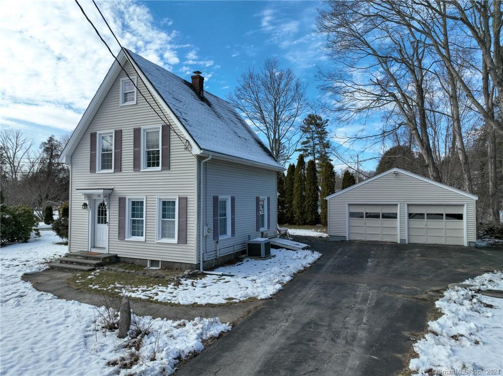 28 Daboll Road Groton CT 06340