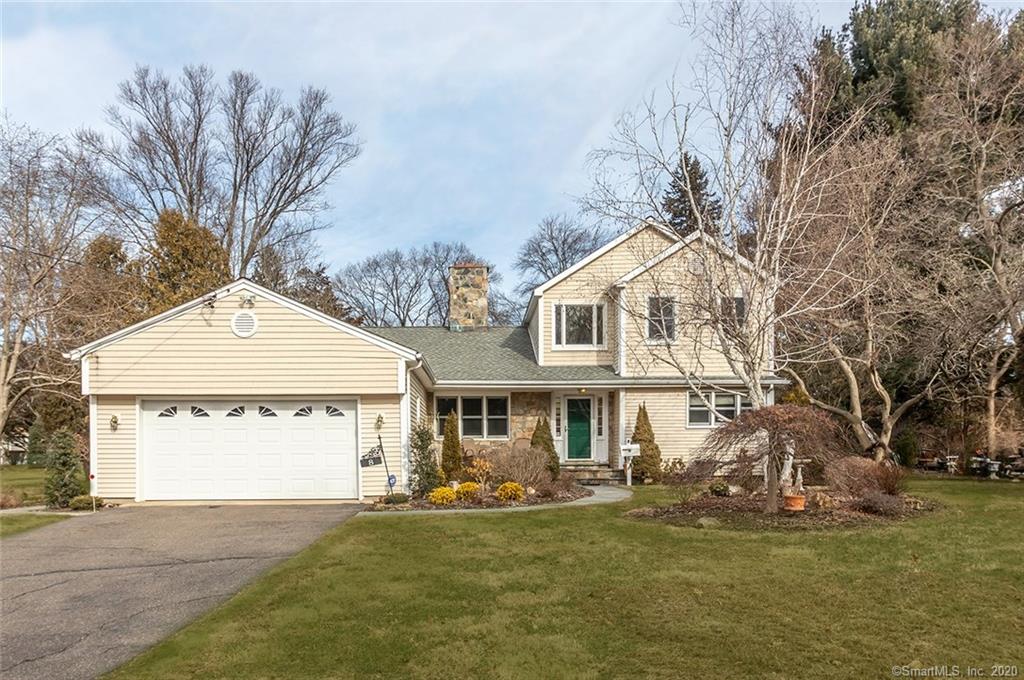 8 Rampart Road Norwalk CT 06854