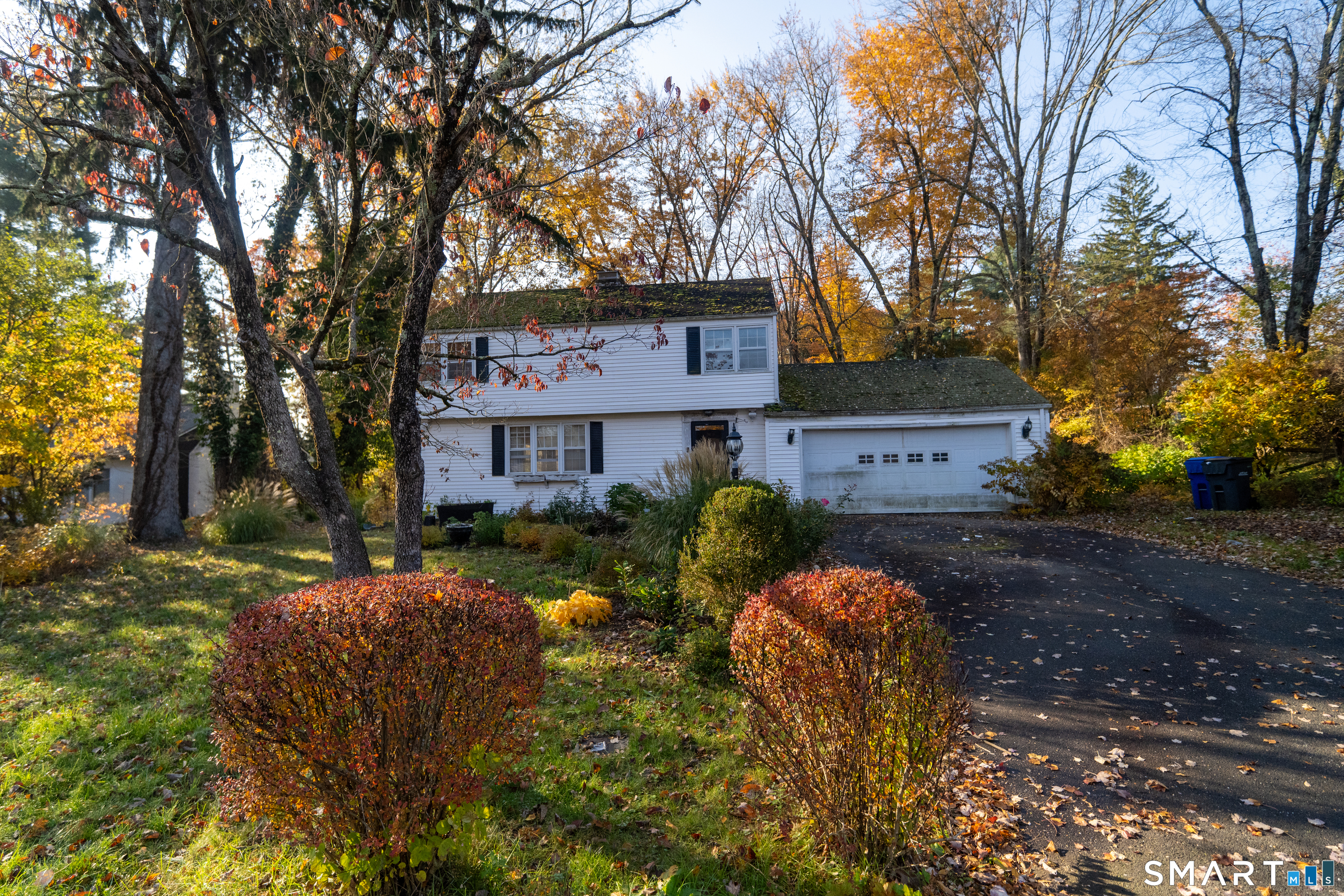 6 Livingstone Road Bloomfield CT 06002