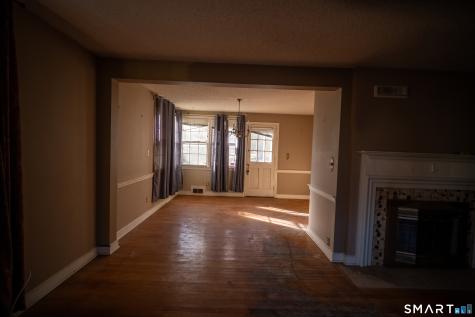 6 Livingstone Road Bloomfield CT 06002