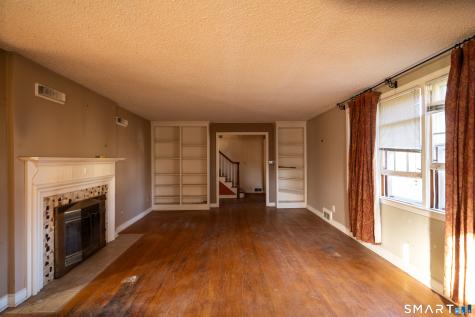 6 Livingstone Road Bloomfield CT 06002