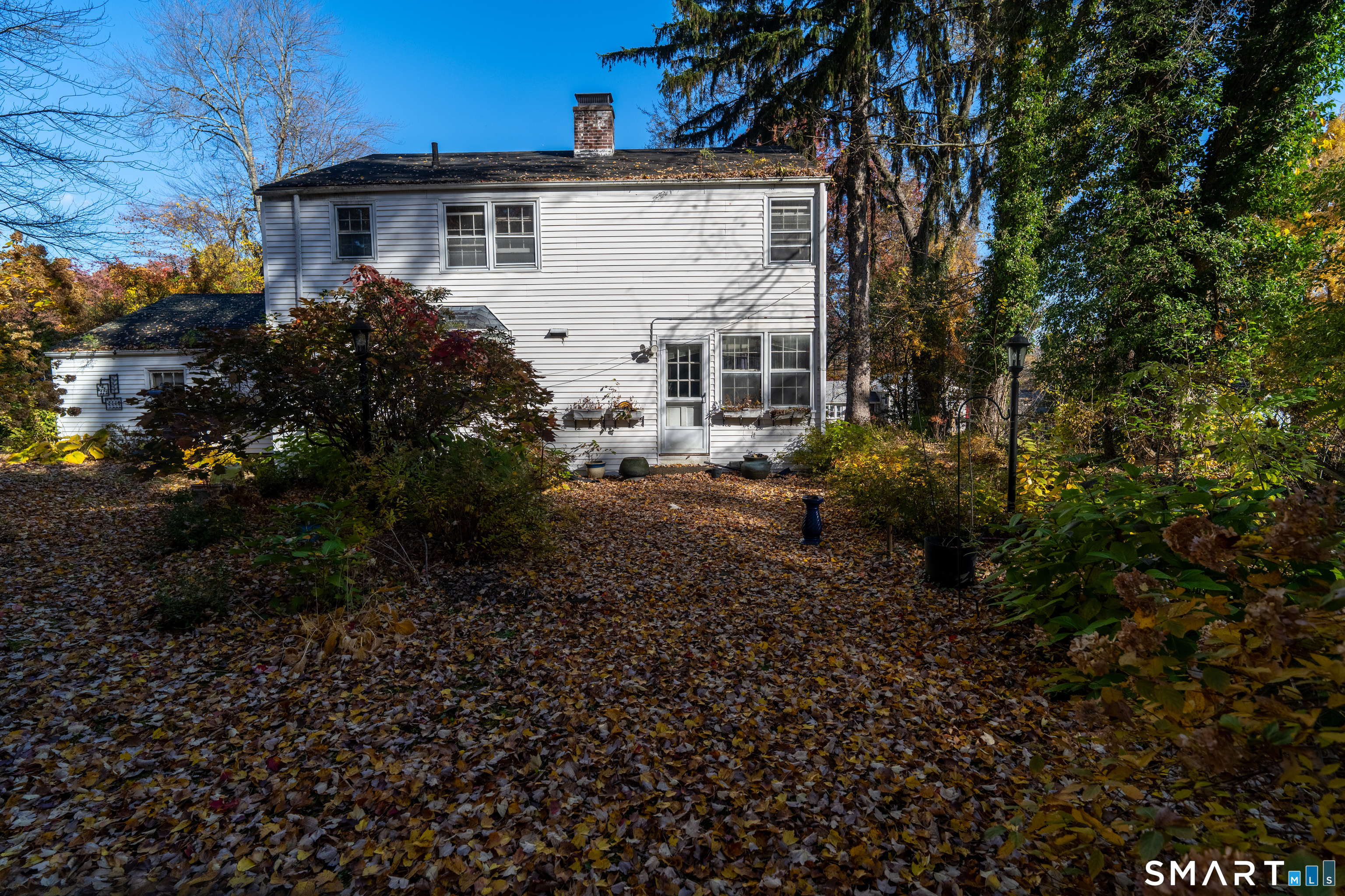 6 Livingstone Road Bloomfield CT 06002