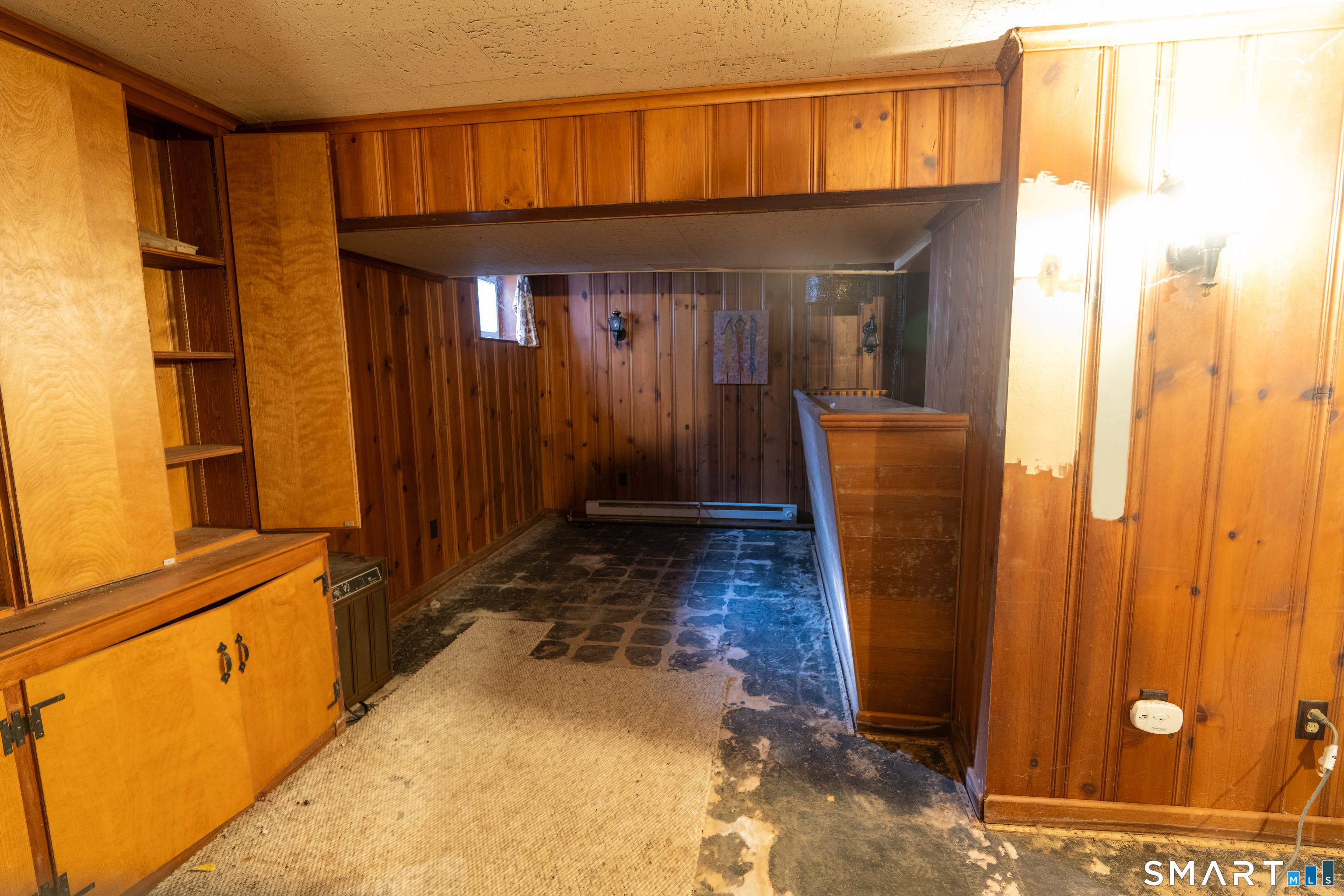 6 Livingstone Road Bloomfield CT 06002