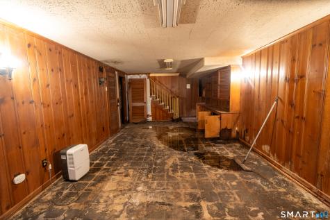 6 Livingstone Road Bloomfield CT 06002