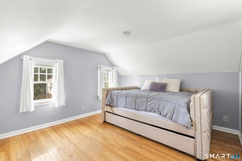 213 Knapps Highway Fairfield CT 06825