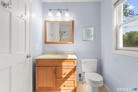 213 Knapps Highway Fairfield CT 06825