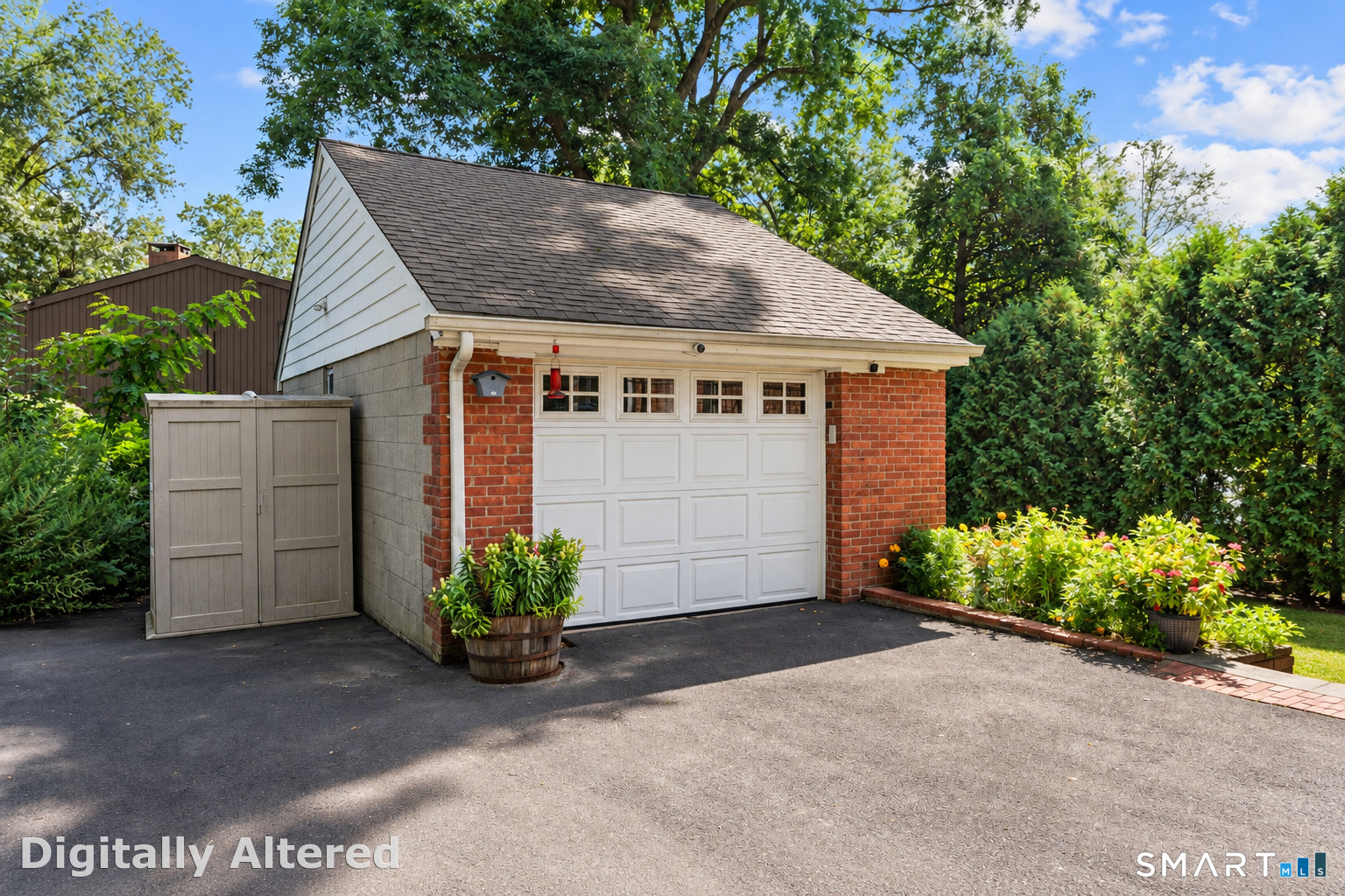 213 Knapps Highway Fairfield CT 06825