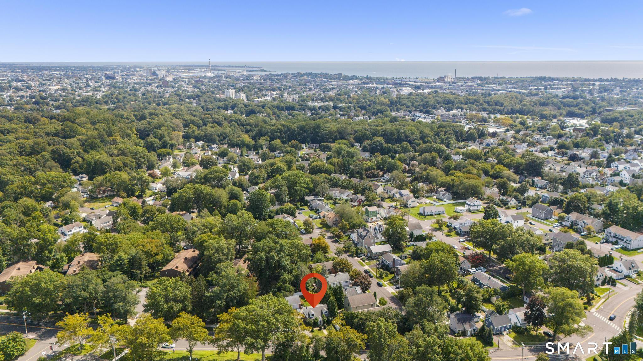 213 Knapps Highway Fairfield CT 06825
