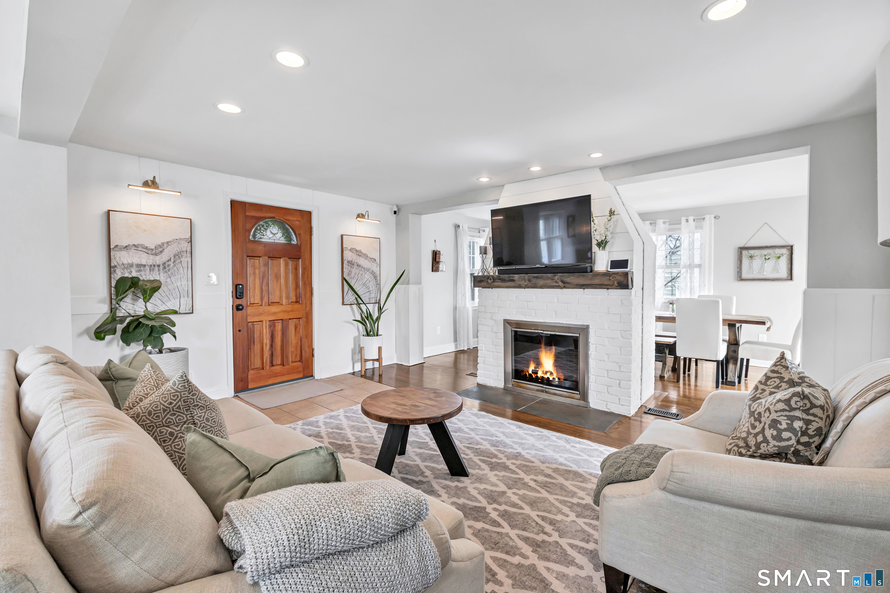 1107 Naugatuck Avenue Milford CT 06461