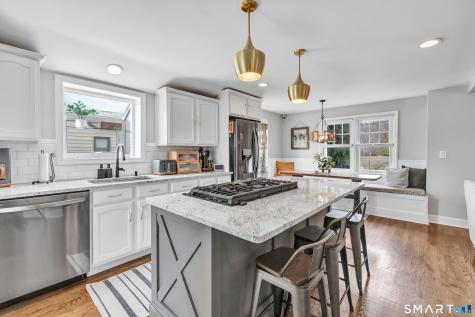 1107 Naugatuck Avenue Milford CT 06461