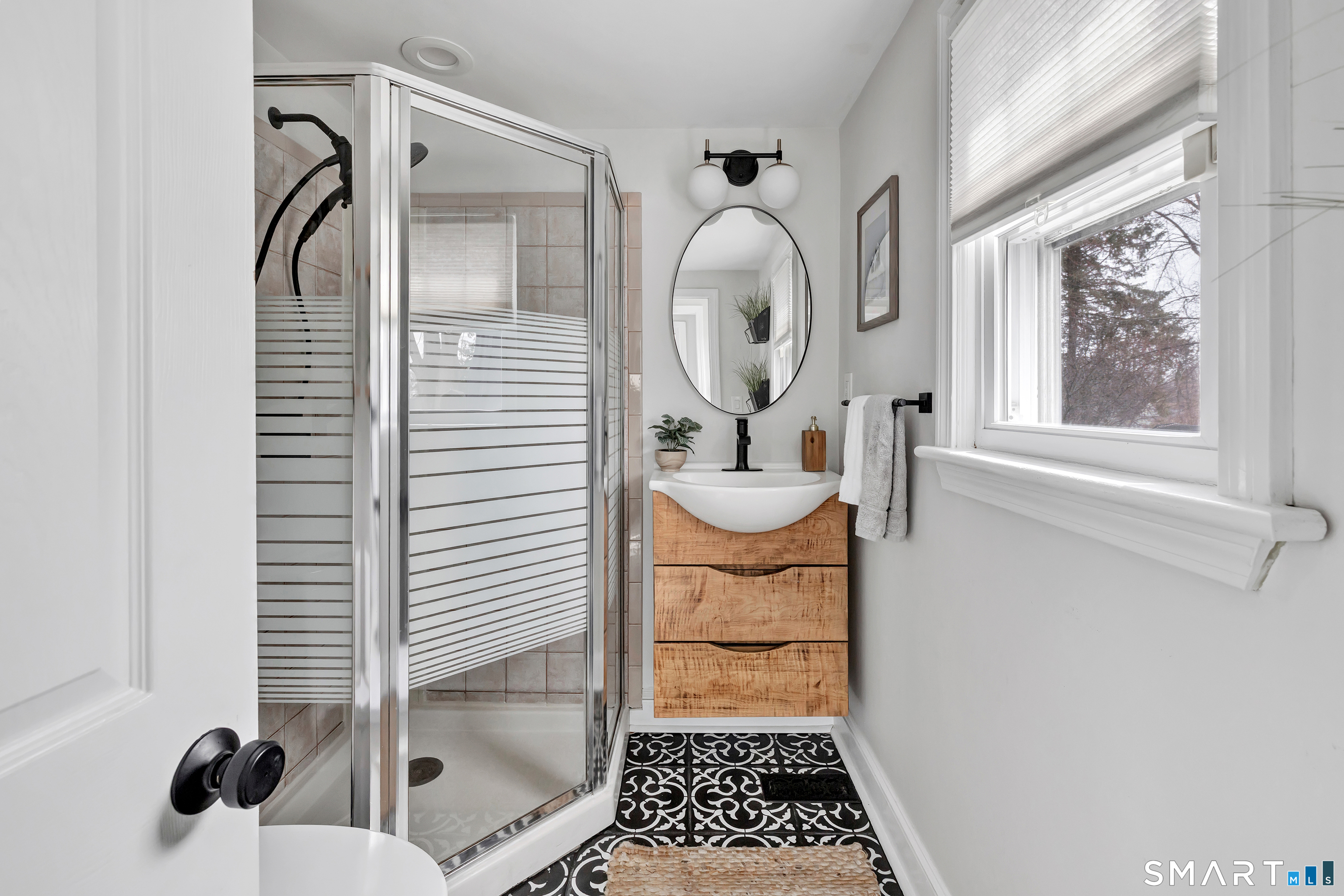 1107 Naugatuck Avenue Milford CT 06461