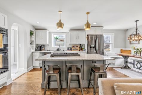 1107 Naugatuck Avenue Milford CT 06461