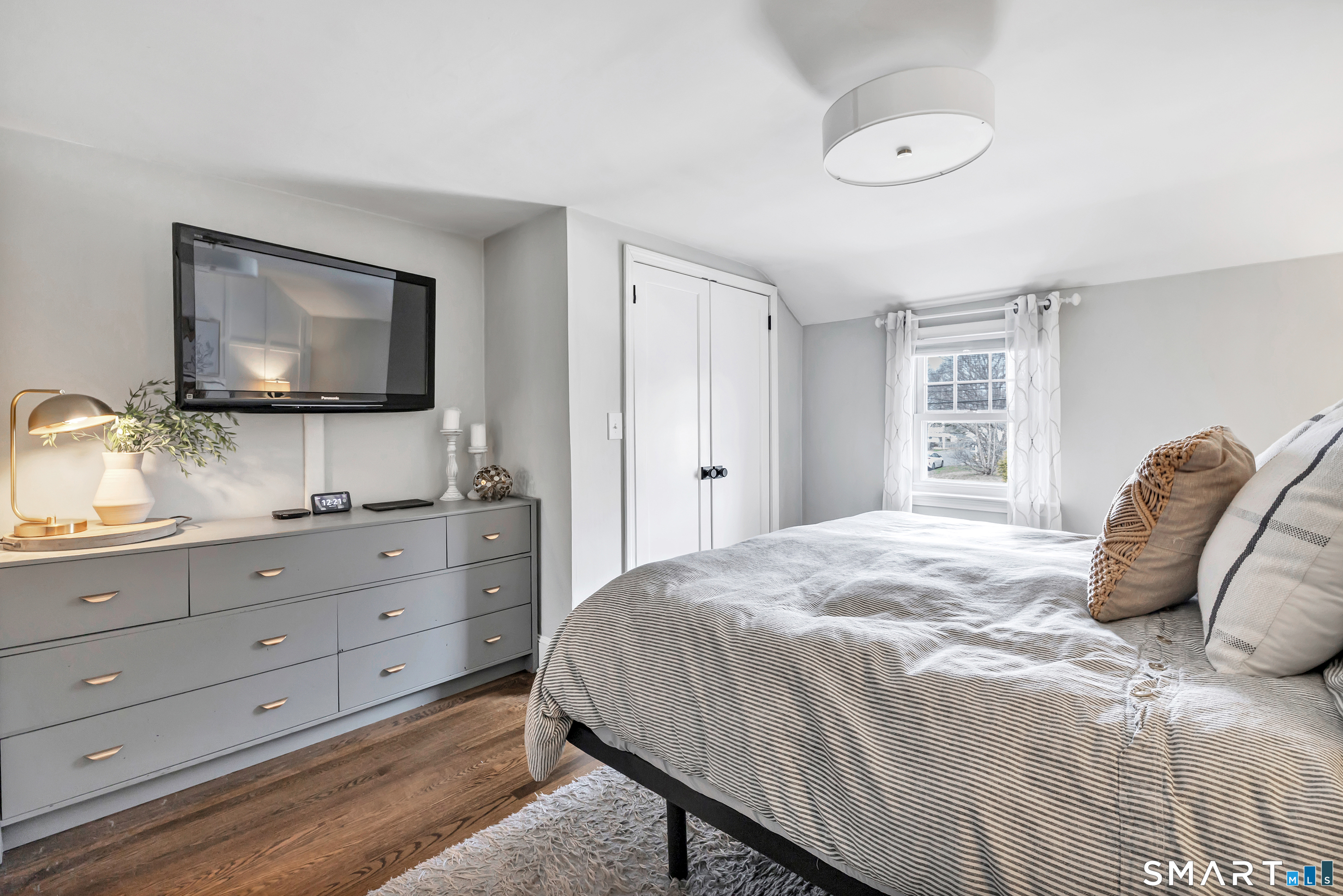 1107 Naugatuck Avenue Milford CT 06461