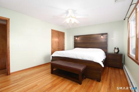 21 Rolling Glen Drive New Milford CT 06776