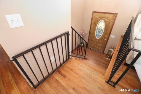 21 Rolling Glen Drive New Milford CT 06776