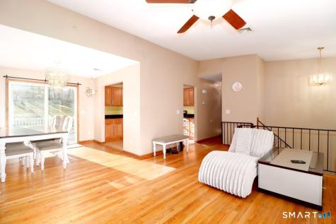 21 Rolling Glen Drive New Milford CT 06776