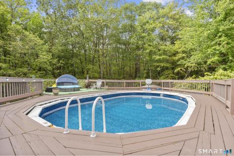 81 Hidden Pond Road Waterbury CT 06704