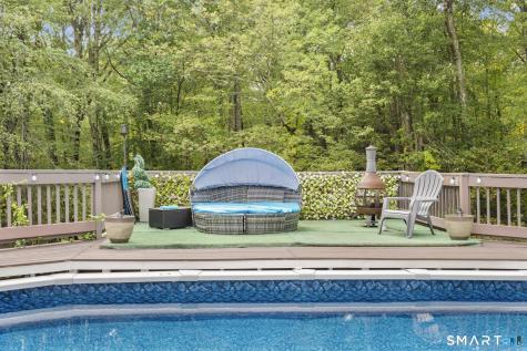 81 Hidden Pond Road Waterbury CT 06704