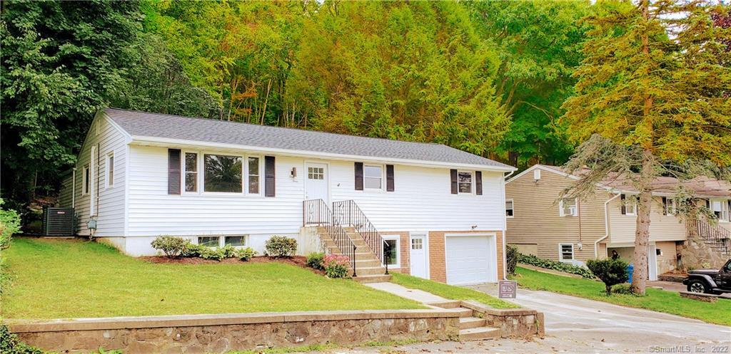 43 Newport Drive Waterbury CT 06705