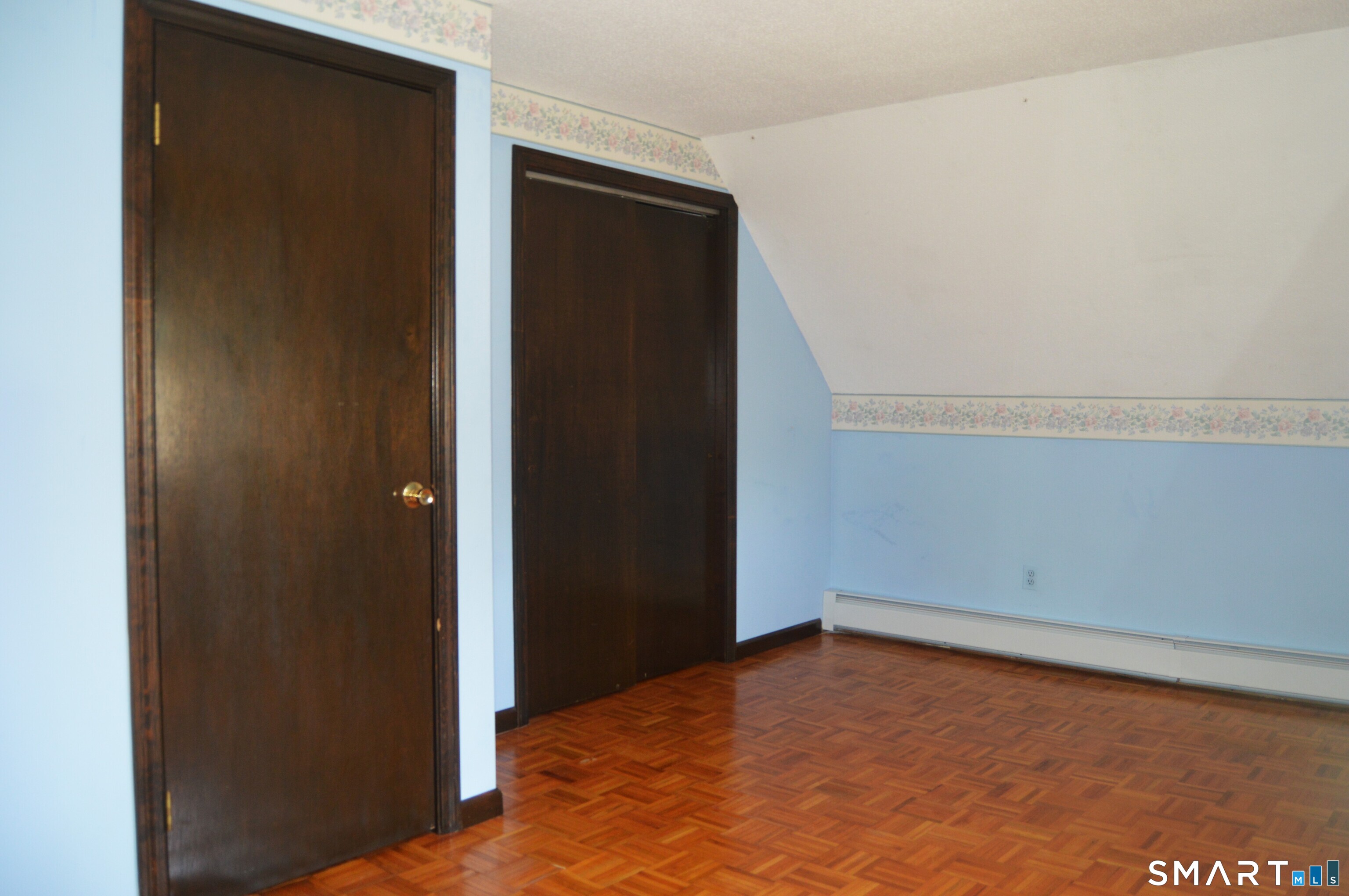 7 Roseleah Avenue Plainville CT 06062