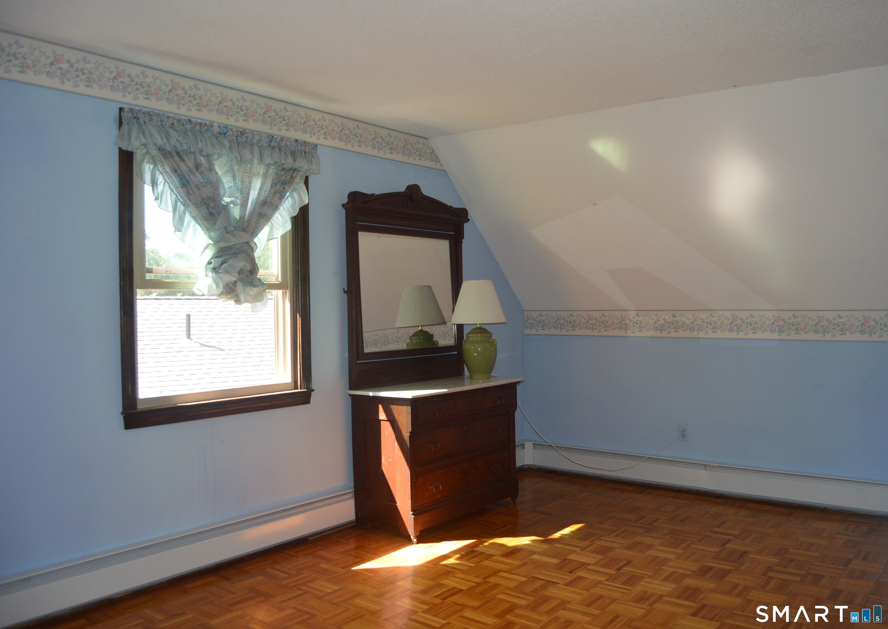 7 Roseleah Avenue Plainville CT 06062