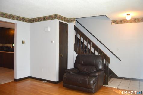 7 Roseleah Avenue Plainville CT 06062