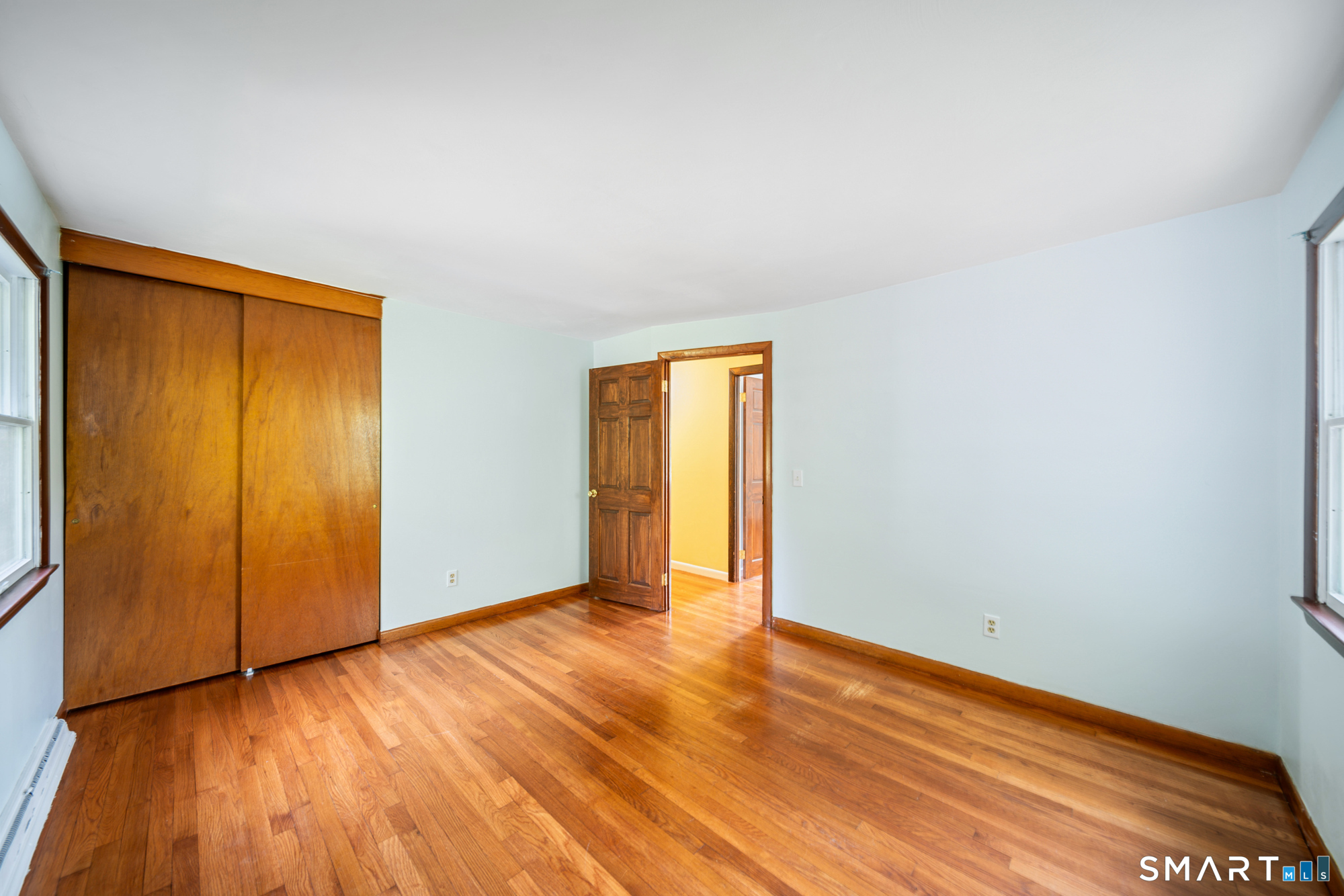 5 Redwood Street Enfield CT 06082