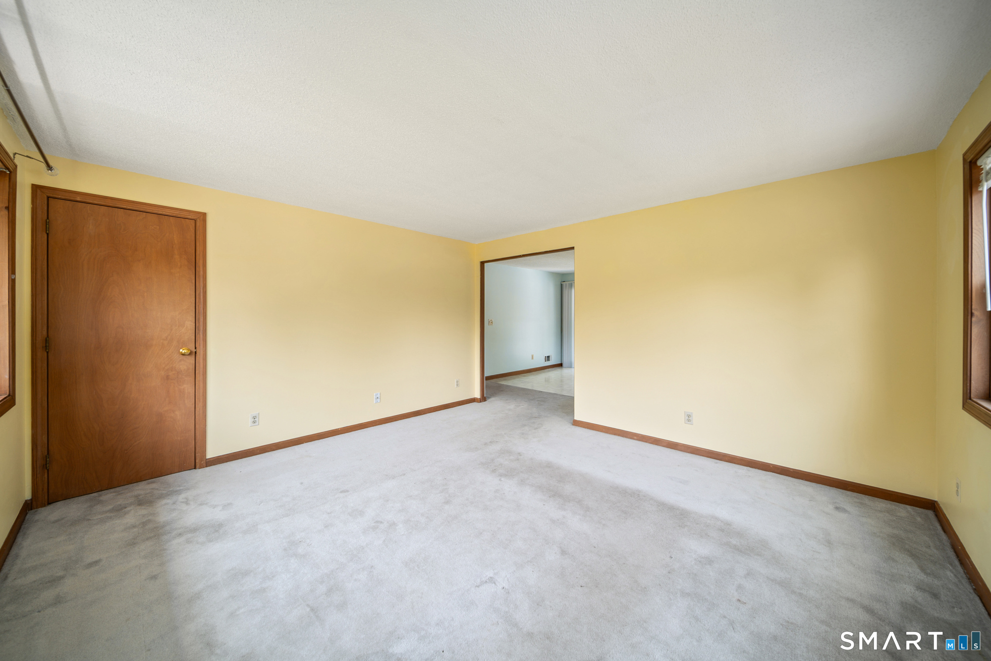5 Redwood Street Enfield CT 06082