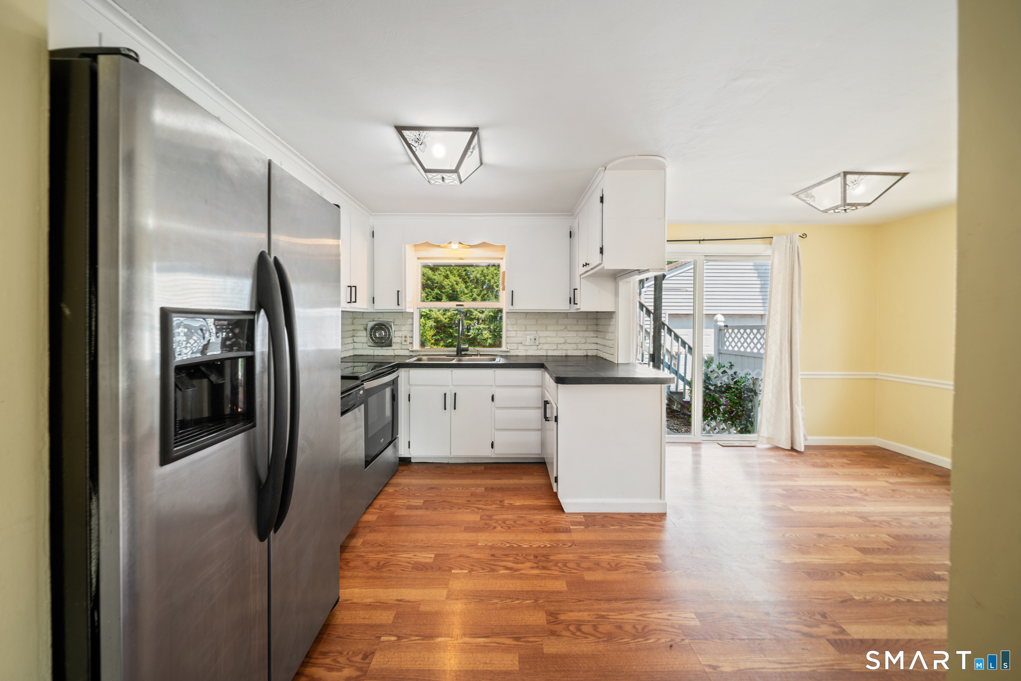 5 Redwood Street Enfield CT 06082