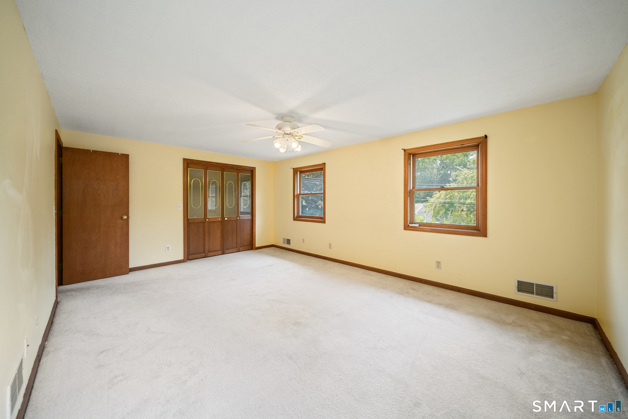 5 Redwood Street Enfield CT 06082