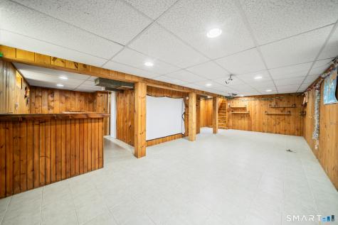 5 Redwood Street Enfield CT 06082