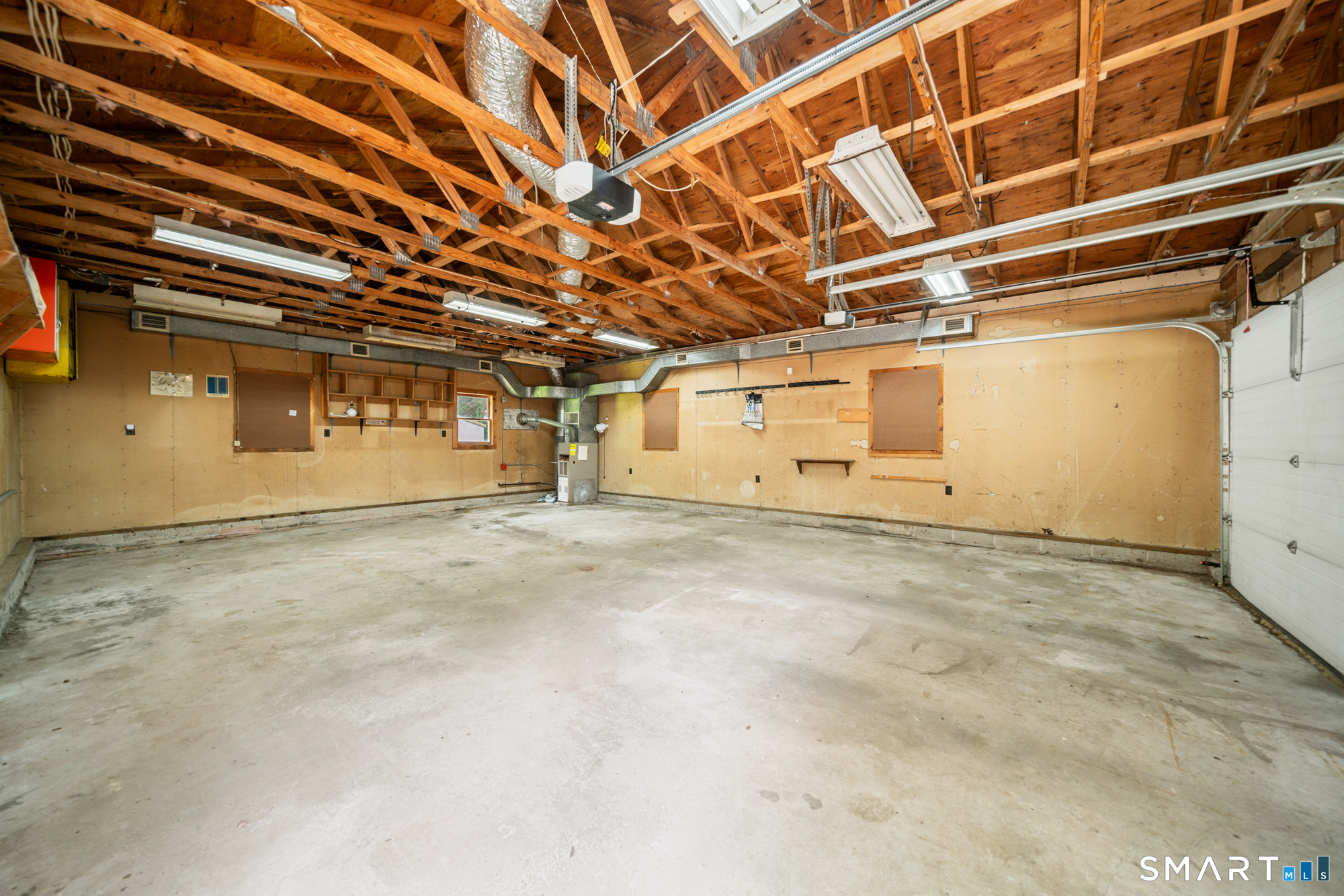 5 Redwood Street Enfield CT 06082