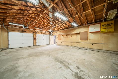 5 Redwood Street Enfield CT 06082