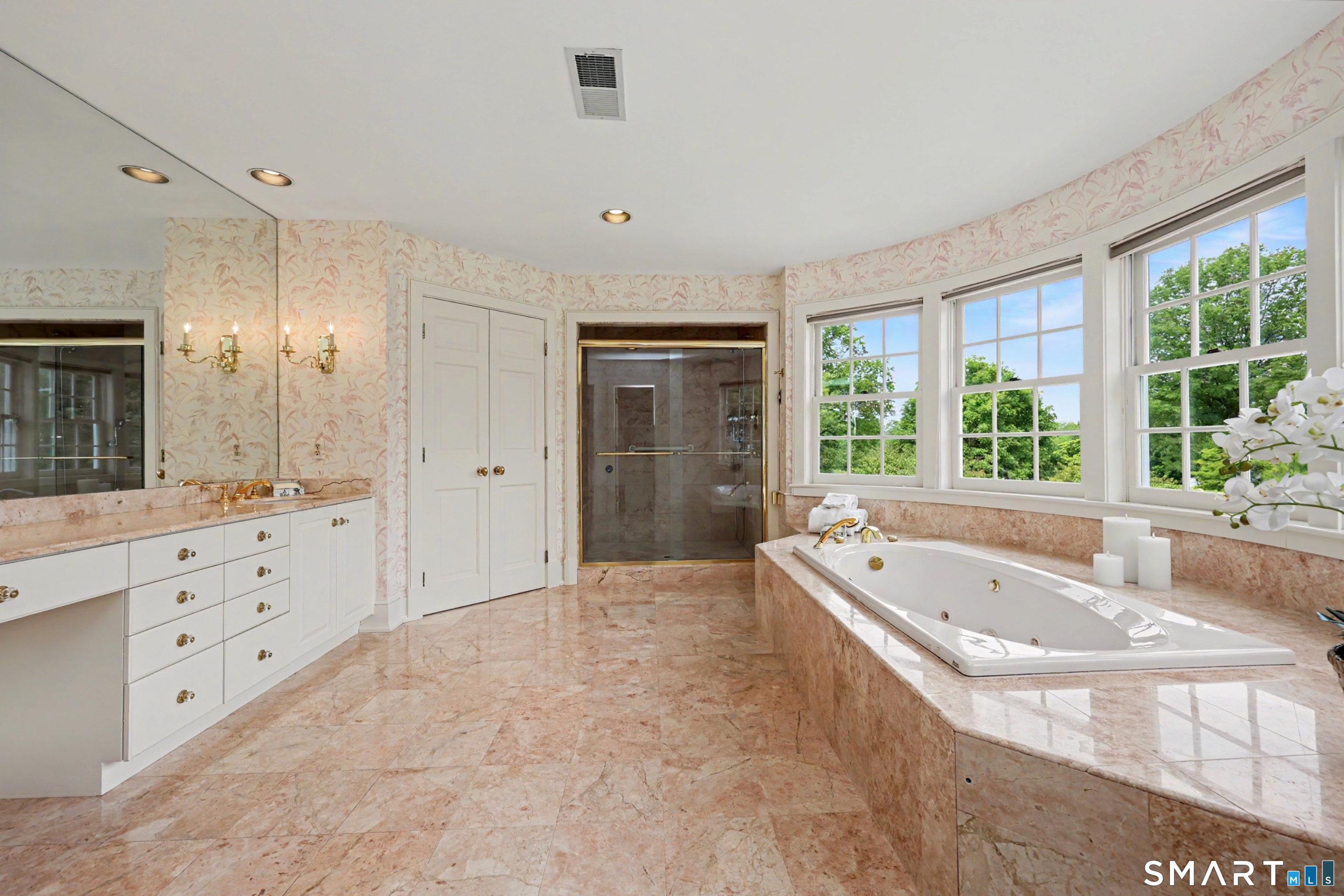 800 Verna Hill Road Fairfield CT 06824