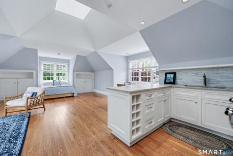 800 Verna Hill Road Fairfield CT 06824