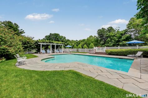 800 Verna Hill Road Fairfield CT 06824