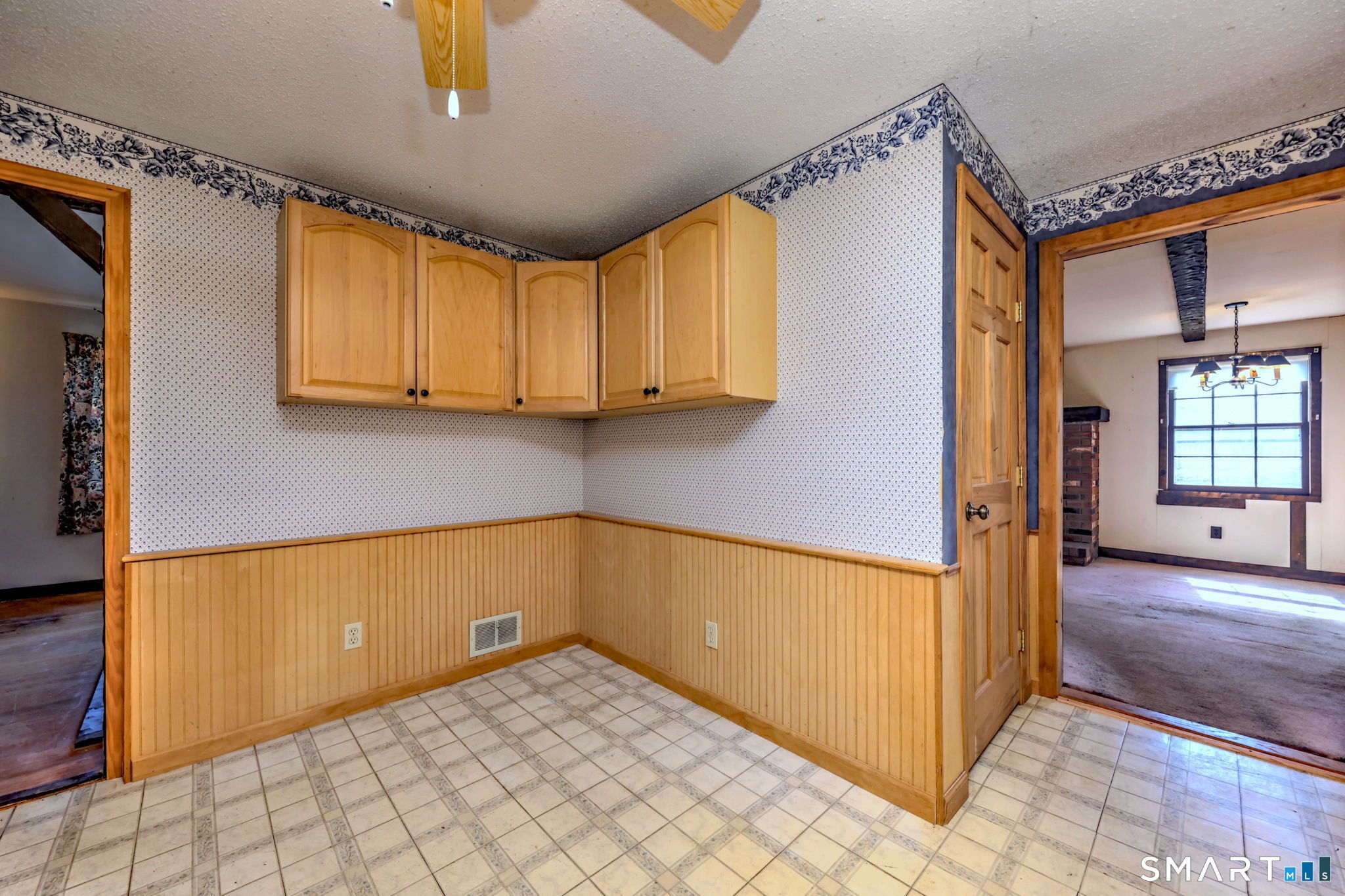 12 Ray Bob Road Milford CT 06461