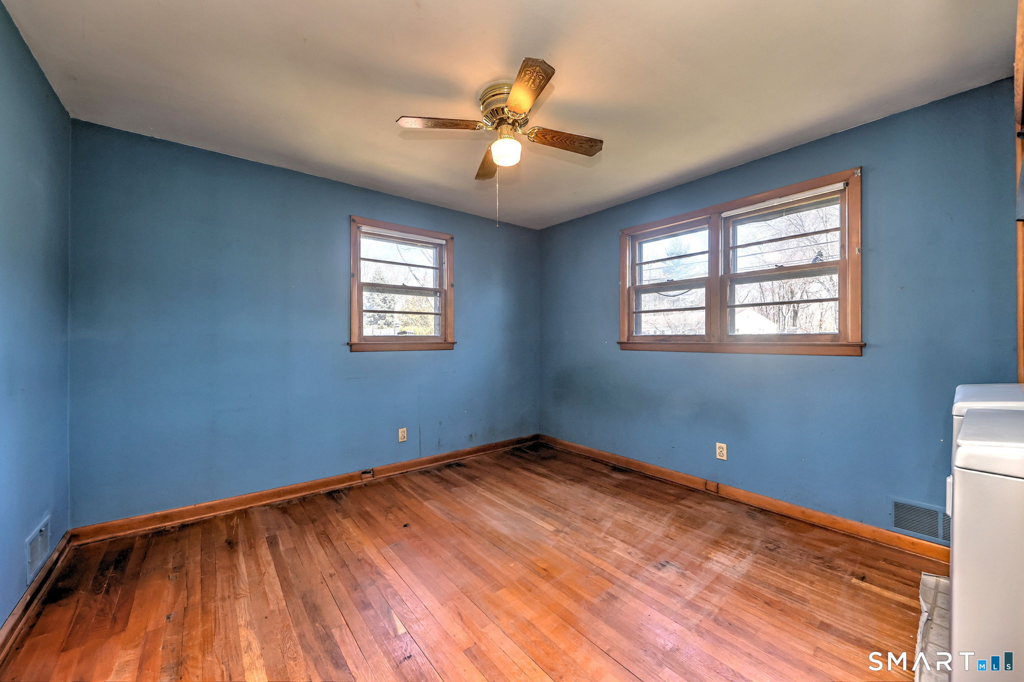 12 Ray Bob Road Milford CT 06461