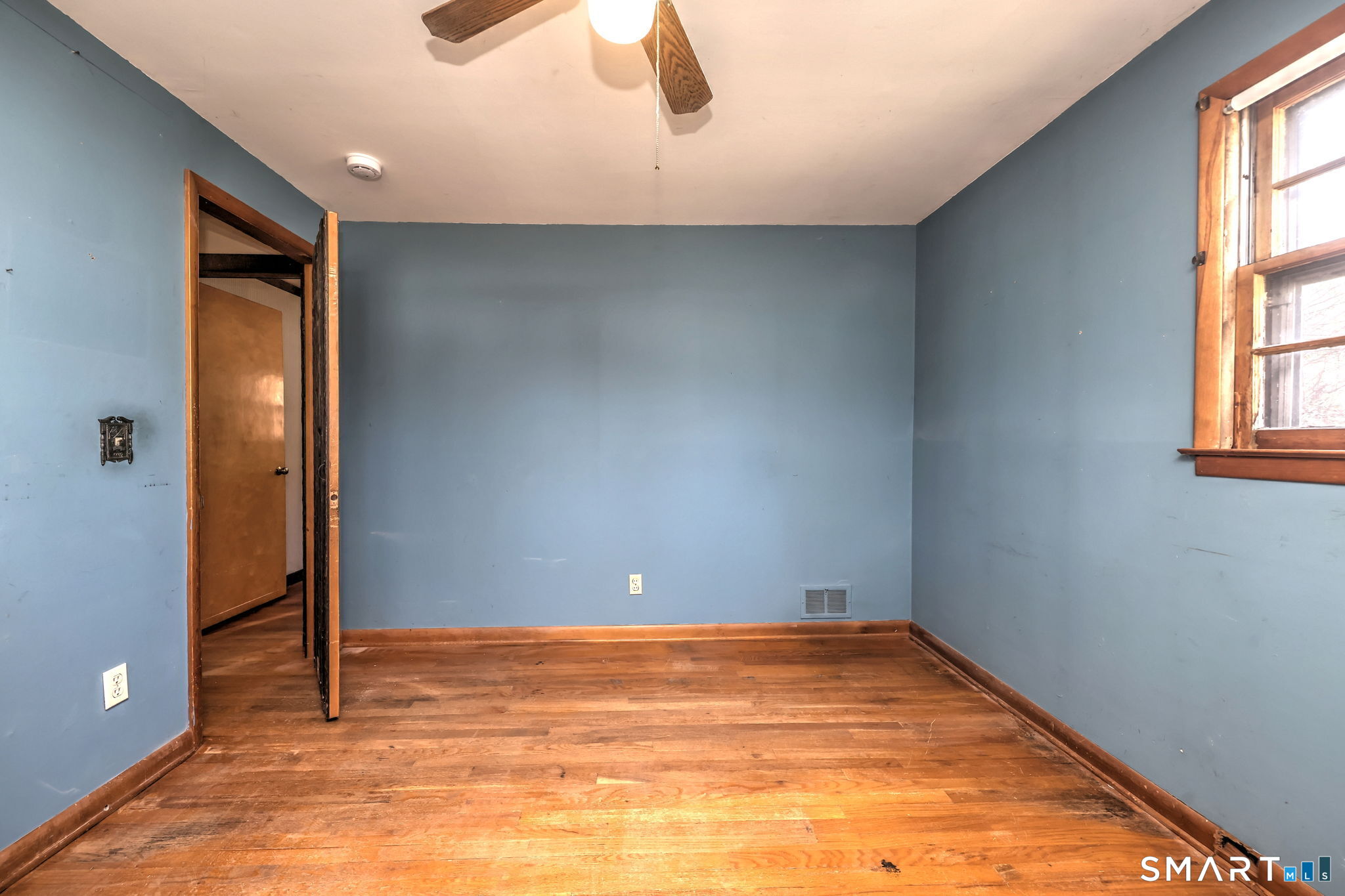 12 Ray Bob Road Milford CT 06461