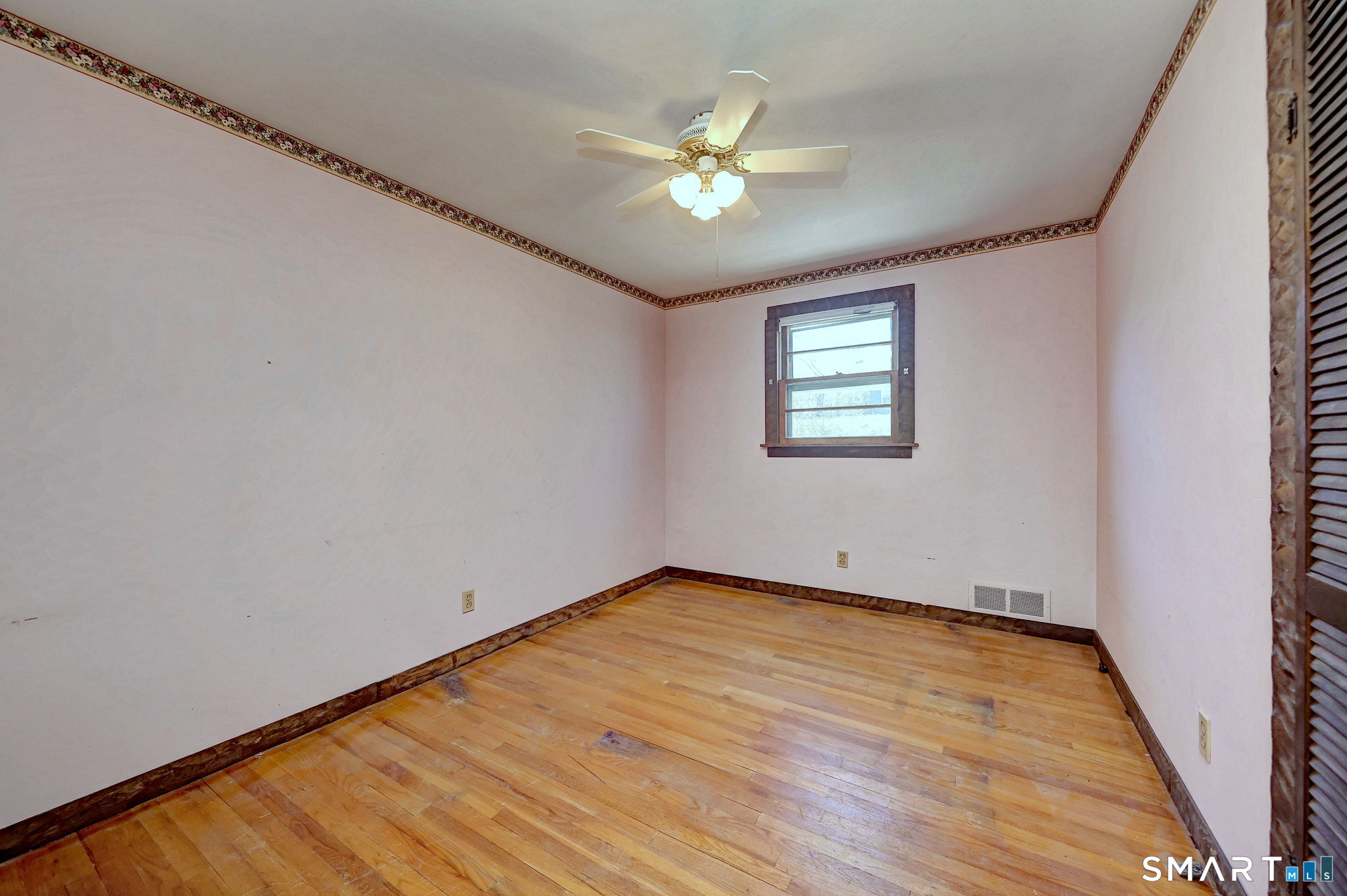 12 Ray Bob Road Milford CT 06461