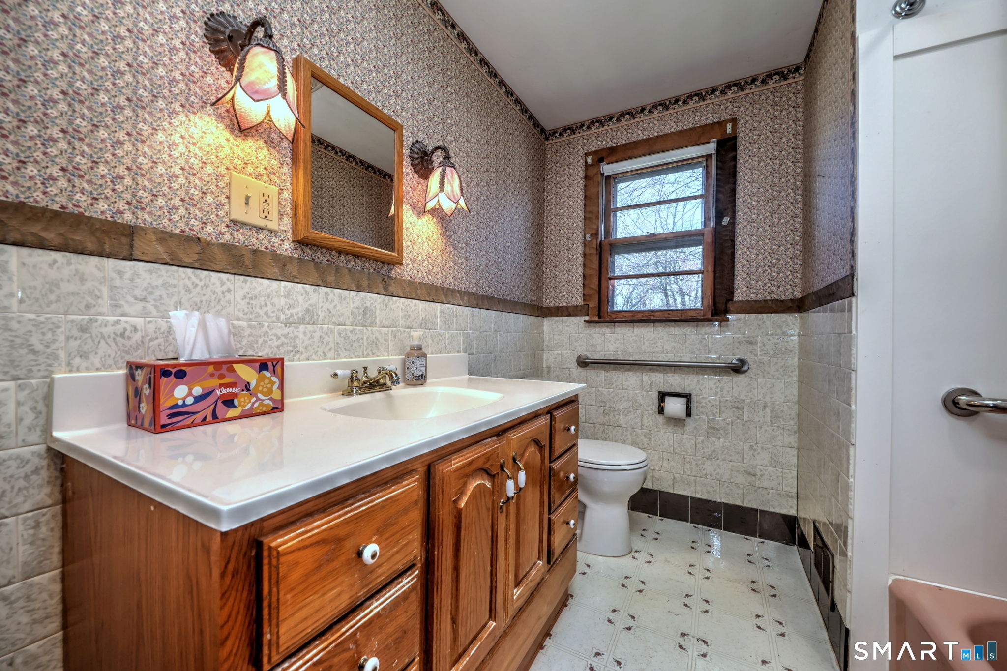 12 Ray Bob Road Milford CT 06461