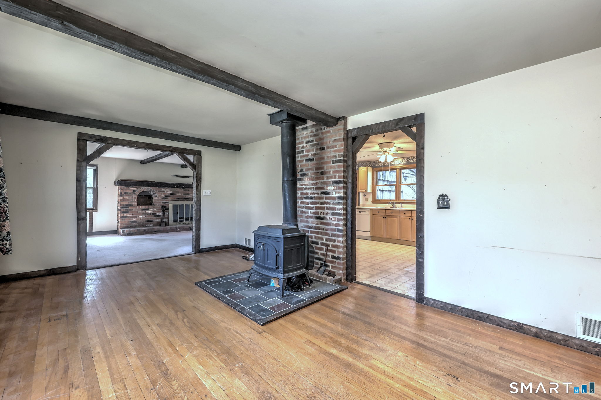 12 Ray Bob Road Milford CT 06461