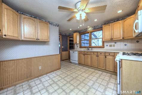 12 Ray Bob Road Milford CT 06461