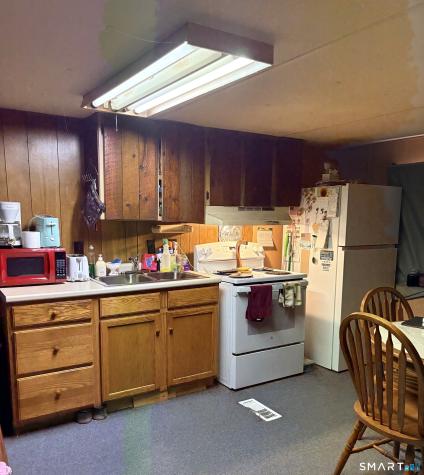 Griswold CT 06351